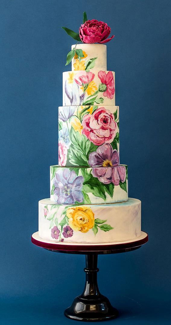 These 50 Jaw-Dropping Wedding Cakes Deserve To Be Framed : five tiers