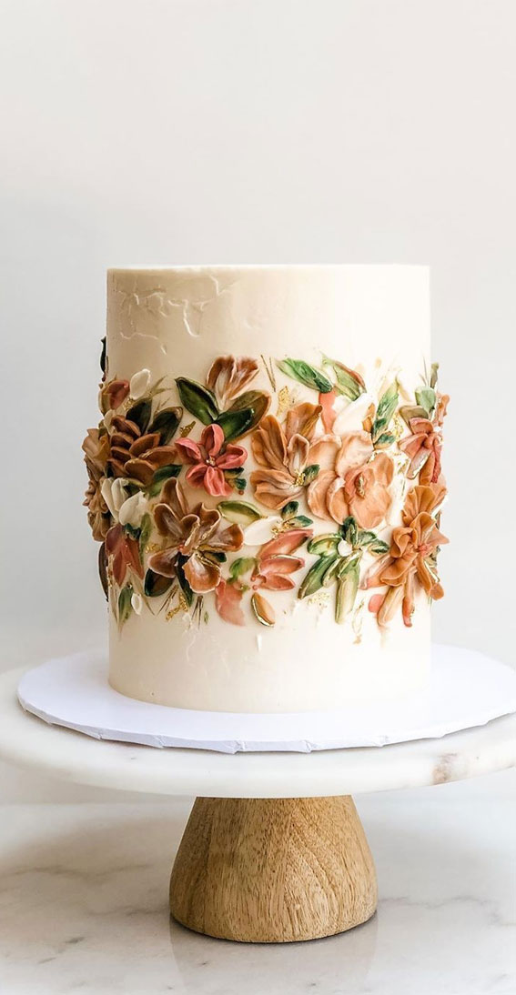 Autumn birthday cake I made for my husband and his twin: almond pumpkin  sponge with vanilla whipped cream frosting, buttercream flowers and  marshmallow fondant pumpkins : r/cakedecorating
