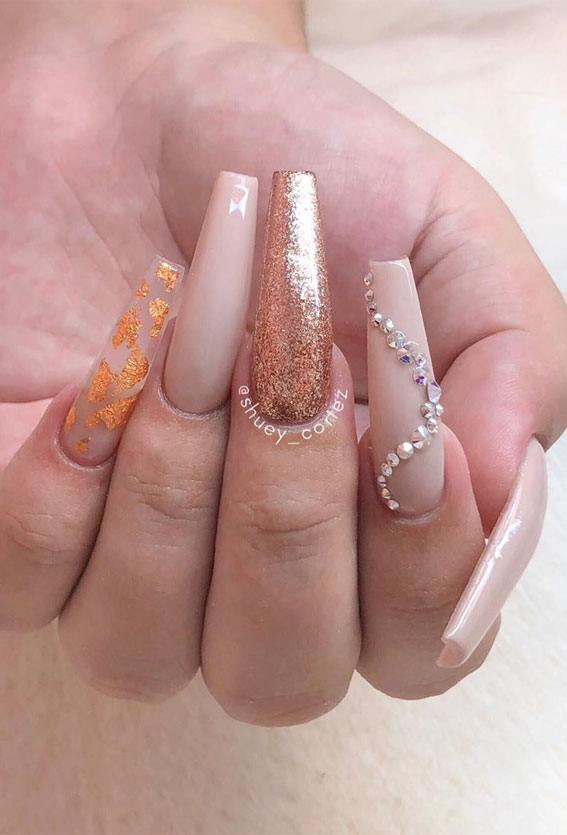22 Trendy Fall Nail Design Ideas : Nude and gold leaf nails