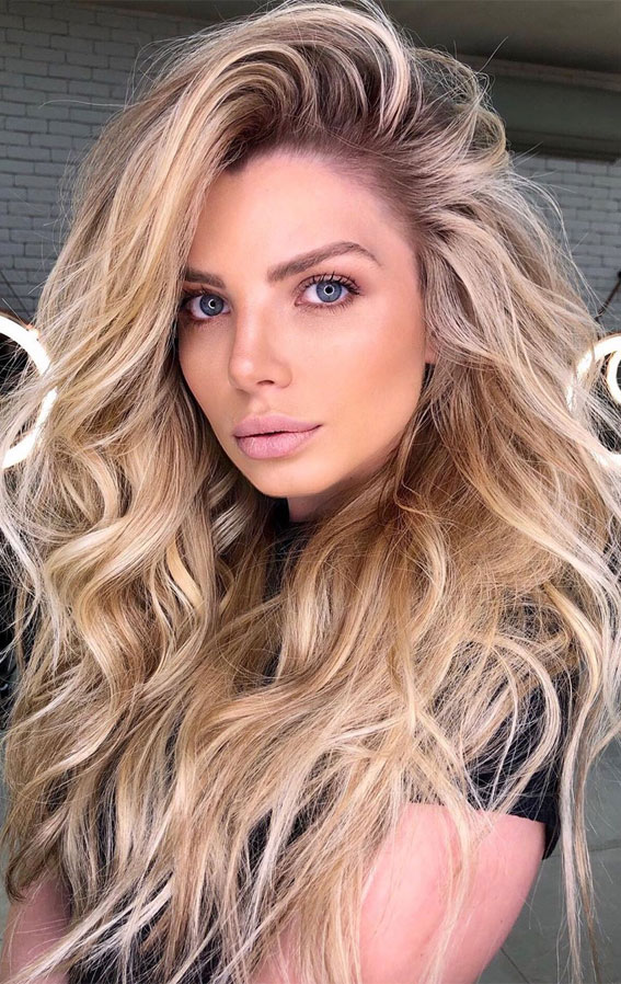 34 Best Blonde Hair Color Ideas For To Try Blonde : Caramel and Honey Tone