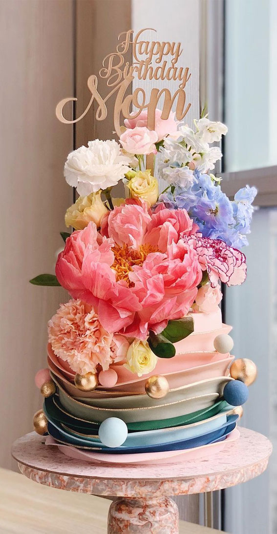 49 Cute Cake Ideas For Your Next Celebration : Ombre & ruffle cake