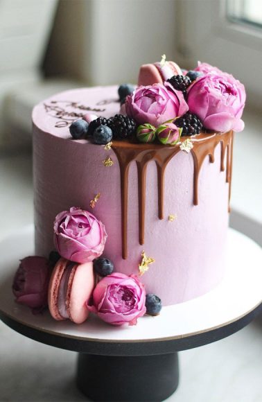 54 Jaw-Droppingly Beautiful Birthday Cake : Pink cake with pink flowers