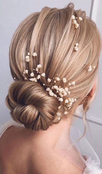 Trendiest Updos For Medium Length Hair To Inspire New Looks : Twisted updo