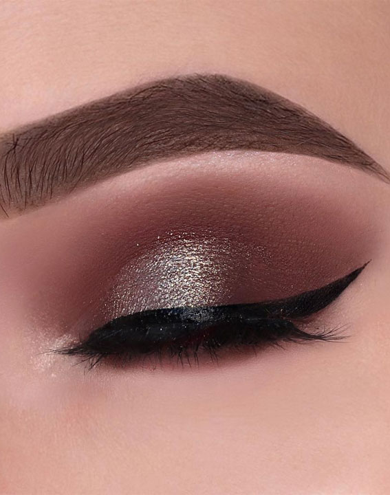 65 Pretty Eye Makeup Looks : Shimmery eye shadow look