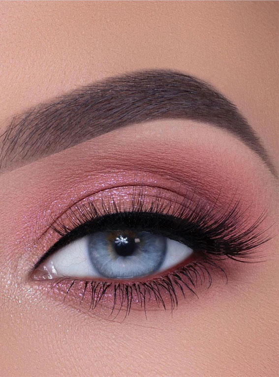 65 Pretty Eye Makeup Looks : pink eye shadow for blue eyes