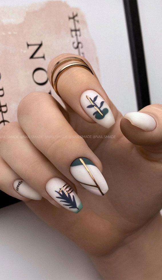 Stylish Nail Art Designs That Pretty From Every Angle : Matte leave nail art