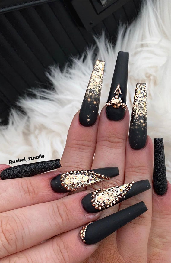 Stylish Nail Art Designs That Pretty From Every Angle : Glam Black Coffin Nails