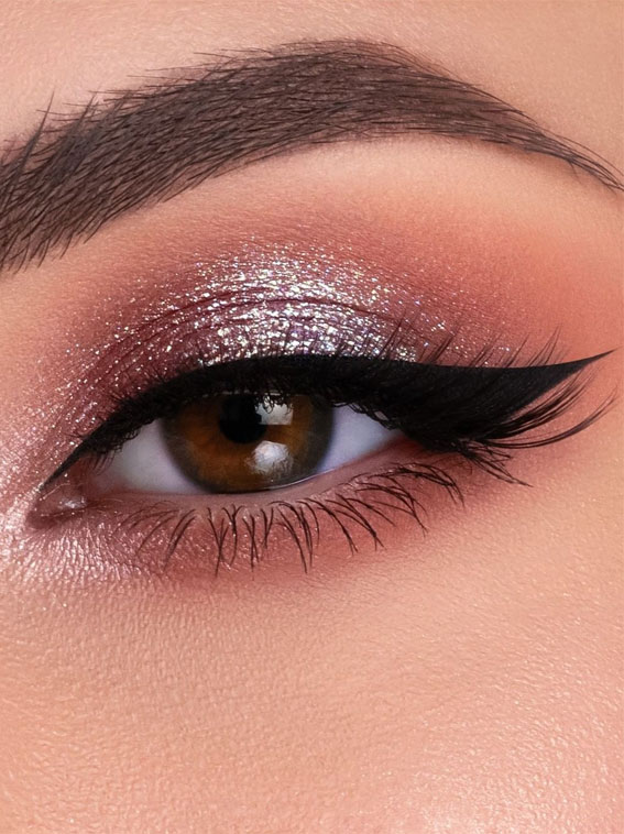 Best Eye Makeup Looks for 2021 Sparkle rose gold eye makeup