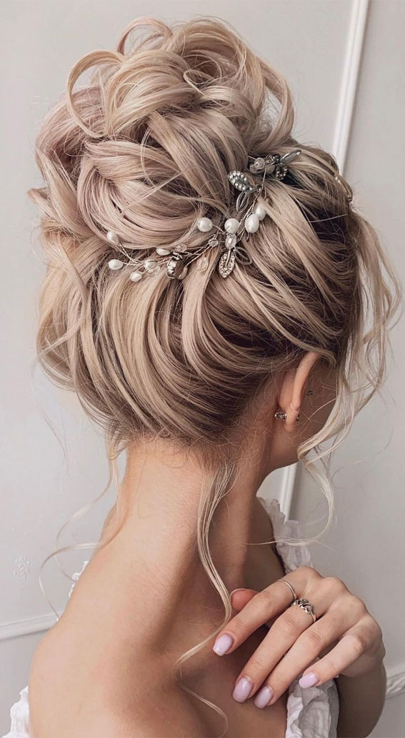 easy messy updo ✨ cute for prom too #hairstyles #hairtutorial | easy hair  up hairstyles | TikTok