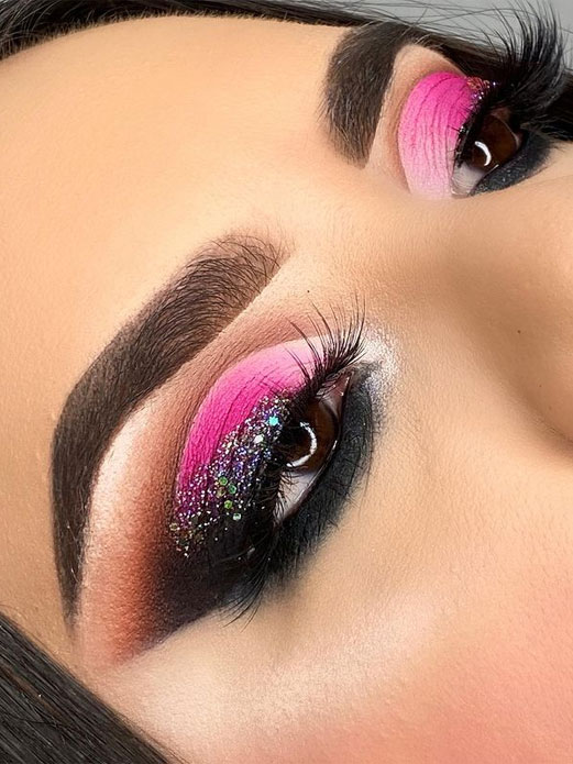 Best Eye Makeup Looks For 2021 : Pink and Glittery