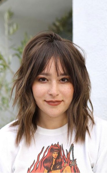 Cute Haircuts And Hairstyles With Bangs : Shag Haircut Medium length