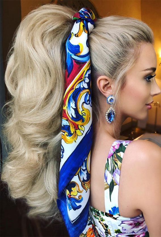 High And Low Ponytails For Any Occasion blonde high power ponytail