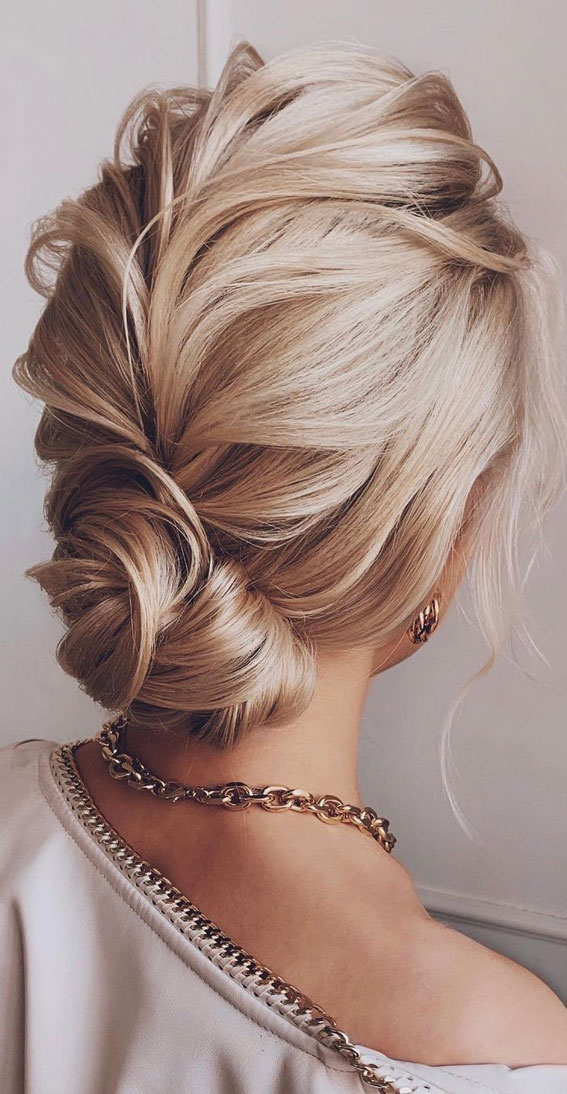 Updo Hairstyles For Your Stylish Looks In 2021 : Elegant & trendy low bun