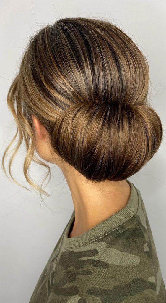 70 Latest Updo Hairstyles For Your Trendy Looks In 2021 Simple Hair Do With Sleek Vibes 3627