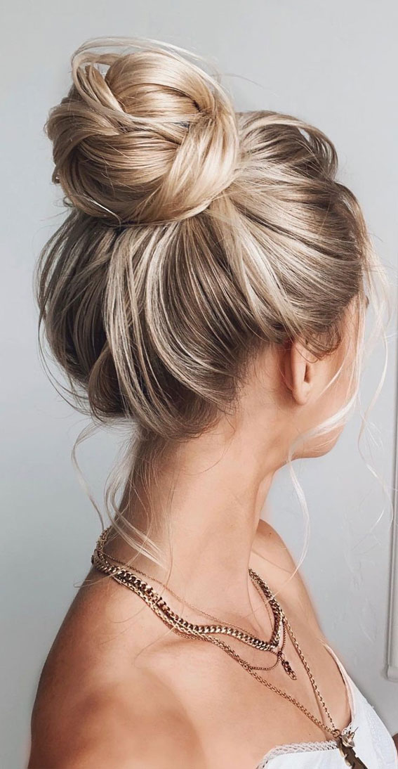 Updo Hairstyles For Your Stylish Looks In 2021 : Sleek & simple top knot