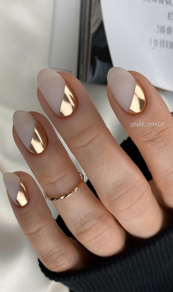 Cute Spring Nails That Will Never Go Out Of Style : Gold asymmetric nails