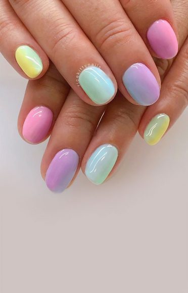 Summer Nail Designs You'll Probably Want To Wear : Bright summer nails