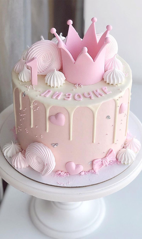 Pretty Cake Decorating Designs We’ve Bookmarked : Pink Princess Crown for 1st birthday