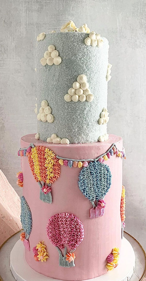 Cute Hot Air Balloon Cake Designs : Two Tier Buttercream Hot Air Balloon Cake