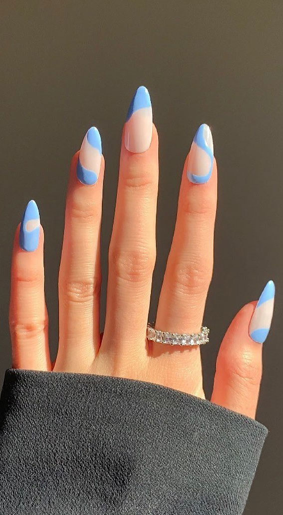 Medium Long Press on Almond Glossy Blue Color Fake Nails Full - China False  Nail Patch and Fingernails price | Made-in-China.com