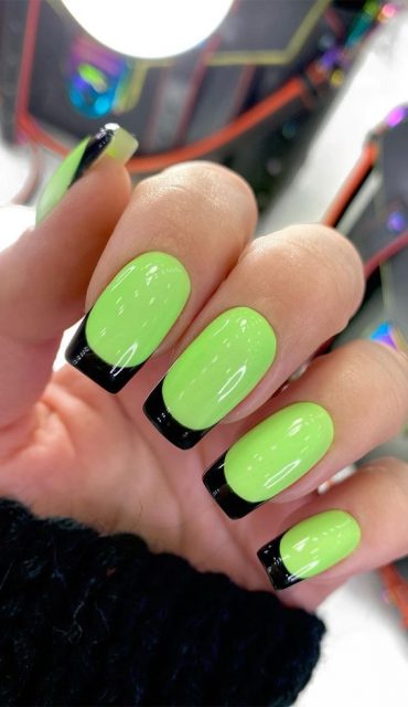 Gorgeous Nail Designs to Celebrate the Season : Bright Green Nails with ...