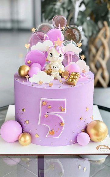 Cute Unicorn Cake Designs : Lilac Unicorn Cake for 5th Birthday