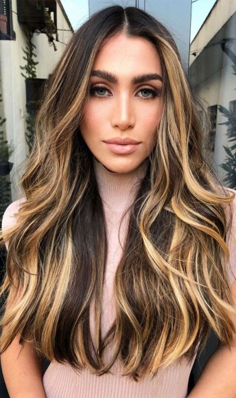 49 Gorgeous Blonde Highlights Ideas You Absolutely Have To Try Golden Blonde Dark Hair 6220