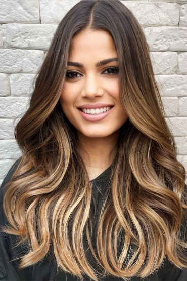 49 Gorgeous Blonde Highlights Ideas You Absolutely Have To Try Balayage With Blonde Highlight Tips 8458