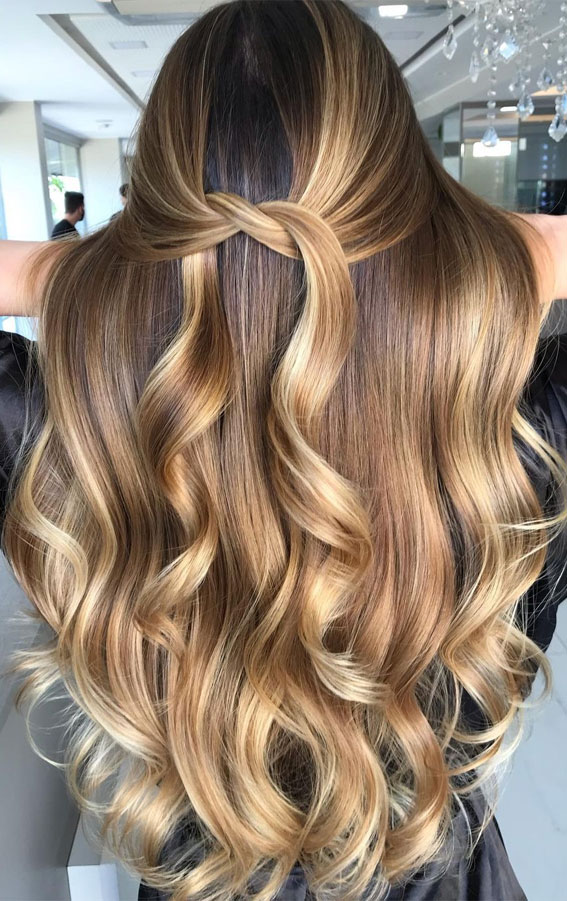 49 Gorgeous Blonde Highlights Ideas You Absolutely Have to Try : Cream Soda Beauty