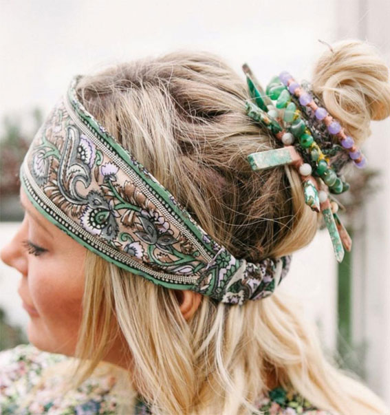 39 Trendy ways to wear a head scarf : 70s Hippie Girl