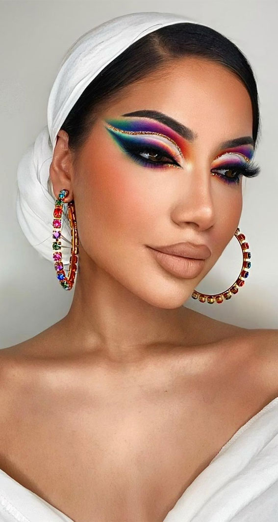 Creative Makeup Art Ideas You Should Try : The Pride Eye Makeup Look