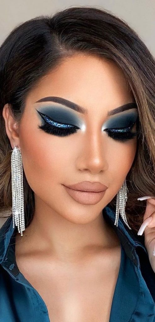 Creative Eye Makeup Art Ideas You Should Try Glam In Blue Glittery Look