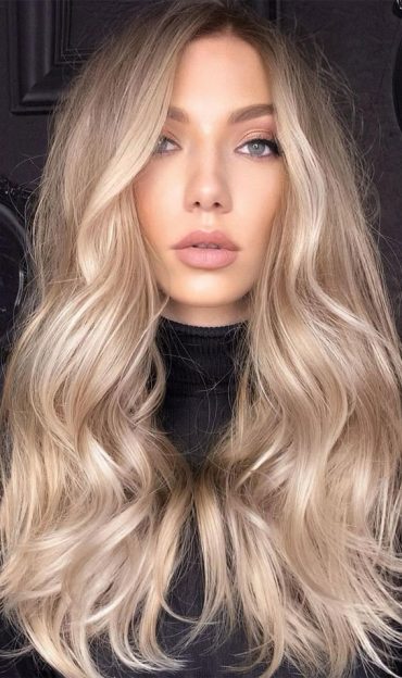 Cute Summer Hair Color Ideas 2021 Glossy Creamy Blonde With Subtle Rose Gold 3619