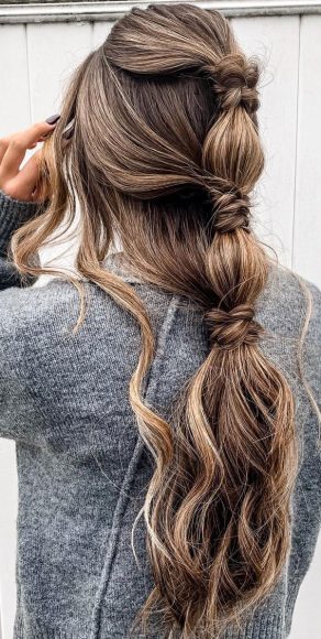 24+ Braid Hairstyles That Really Jazz Up Your Hair : Half Up with Braid ...