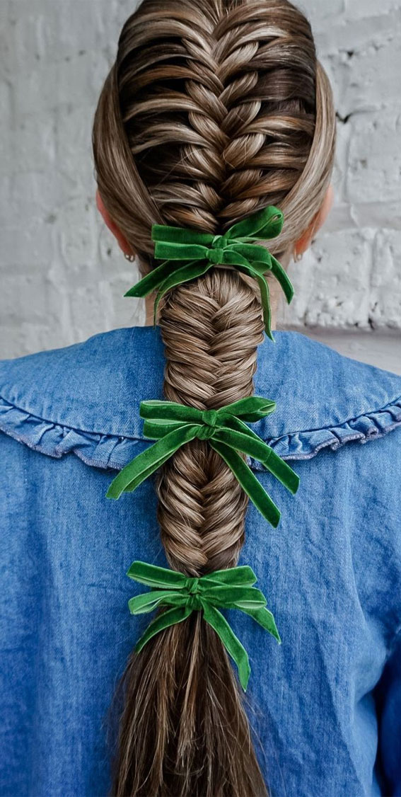 24+ Braid Hairstyles That Really Jazz Up Your Hair : Fishtail braid