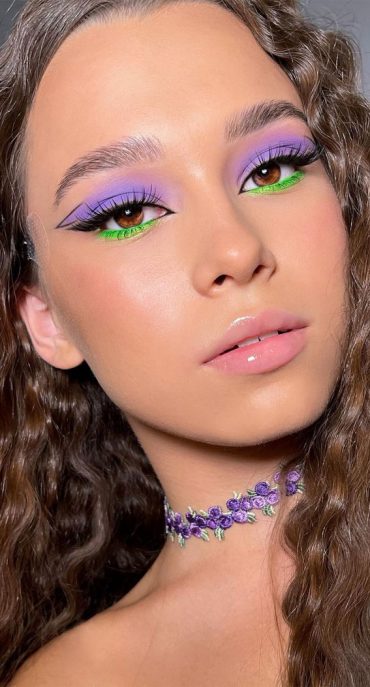 35 Cool Makeup Looks Thatll Blow Your Mind Lavender And Neon Green Eyeshadow 5247