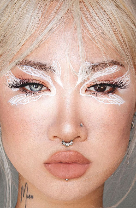 35 Cool Makeup Looks That'll Blow Your Mind : White Fairy Graphic Liner