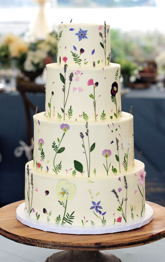 34 Creative Wedding Cakes That Are So Pretty : Pressed Flower Wedding Cake