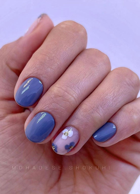 27 Short summer nails 2021 : Flower sheer nail & blue nails