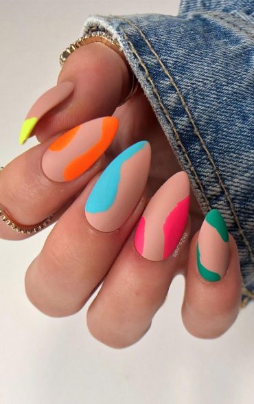 30 Coolest Summer Nails 2021 Colorful Summer Swirl Nails