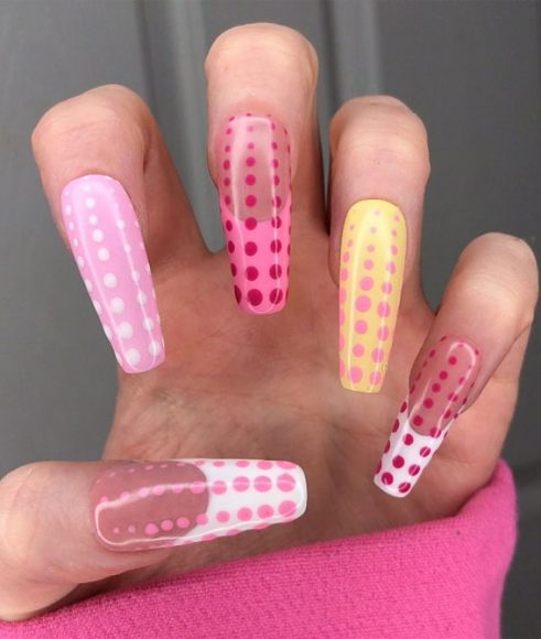 30 Coolest Summer Nails 2021 Gradient Polka Dot Nails 2021