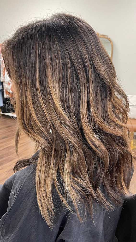 35 Best Fall 2021 Hair Color Trends : Dark Chocolate To Milky Chocolate Brown Balayage