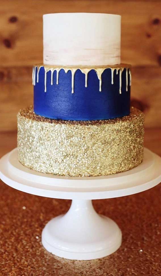 22 Beautiful wedding cakes to inspire you : Blue and Gold Sequin Wedding Cake