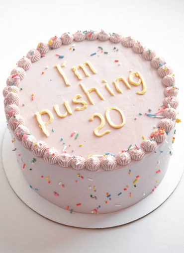 39 Cake design Ideas 2021 : Cute 20 Years Old Simple Birthday Cake