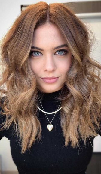 50 Trendy Hair Colors To Wear in Winter : Medium Bronze Blonde ...