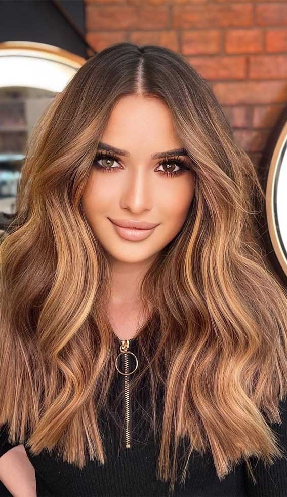 50 Trendy Hair Colors To Wear in Winter : Medium Caramel Brown Hair