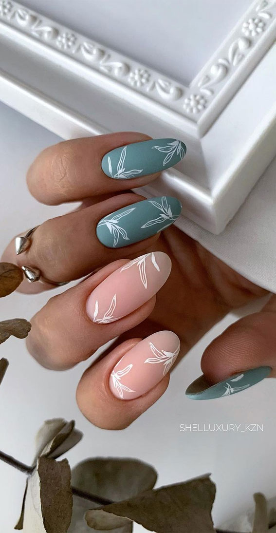 The 42 Nail Trends to Wear for Winter 2021 : Sage Green and Neutral Nails