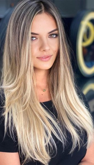 The 45 Prettiest Hair Colours For Winter : Butter Blonde with Long ...