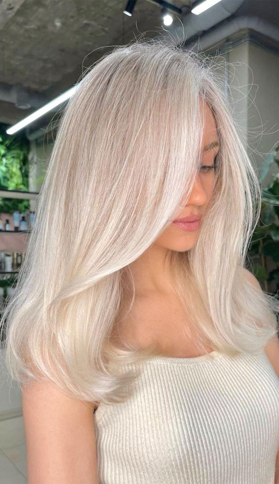 33 Cute Blonde Hair Color Trends 2022 Light Honey Blonde Balayage