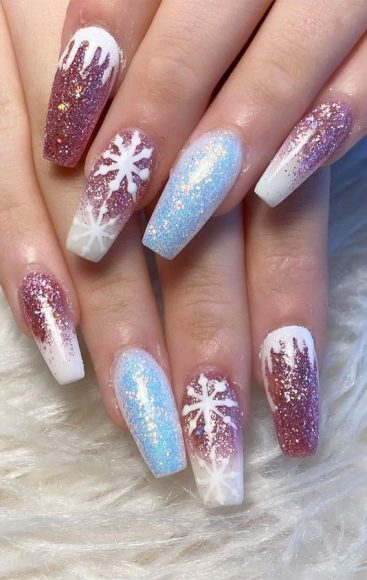 30 Glitter Nails To Bright Up The Season : Glitter Blue and Rose Pink ...